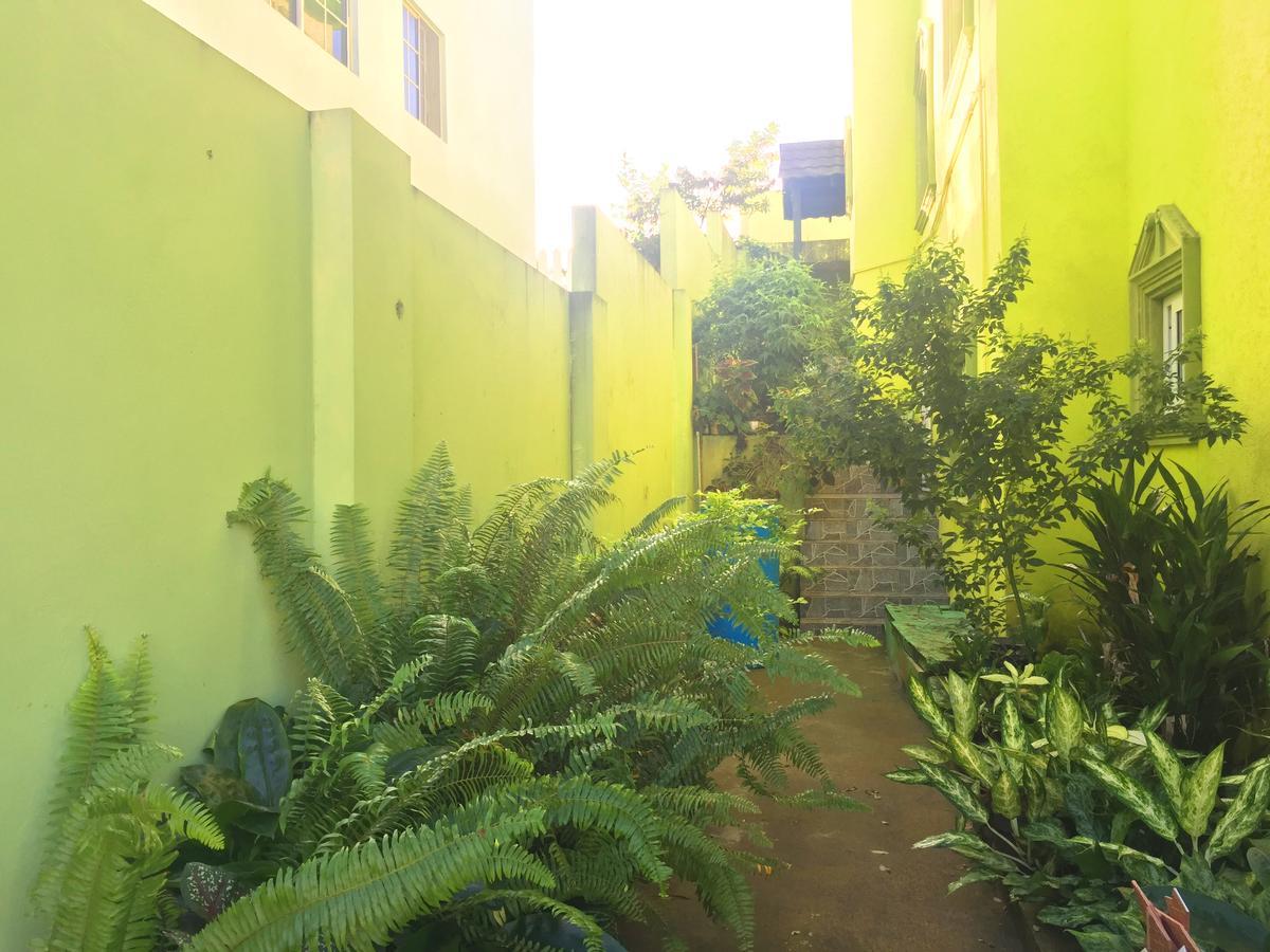 Yaad Hostel Montego Bay Eksteriør bilde