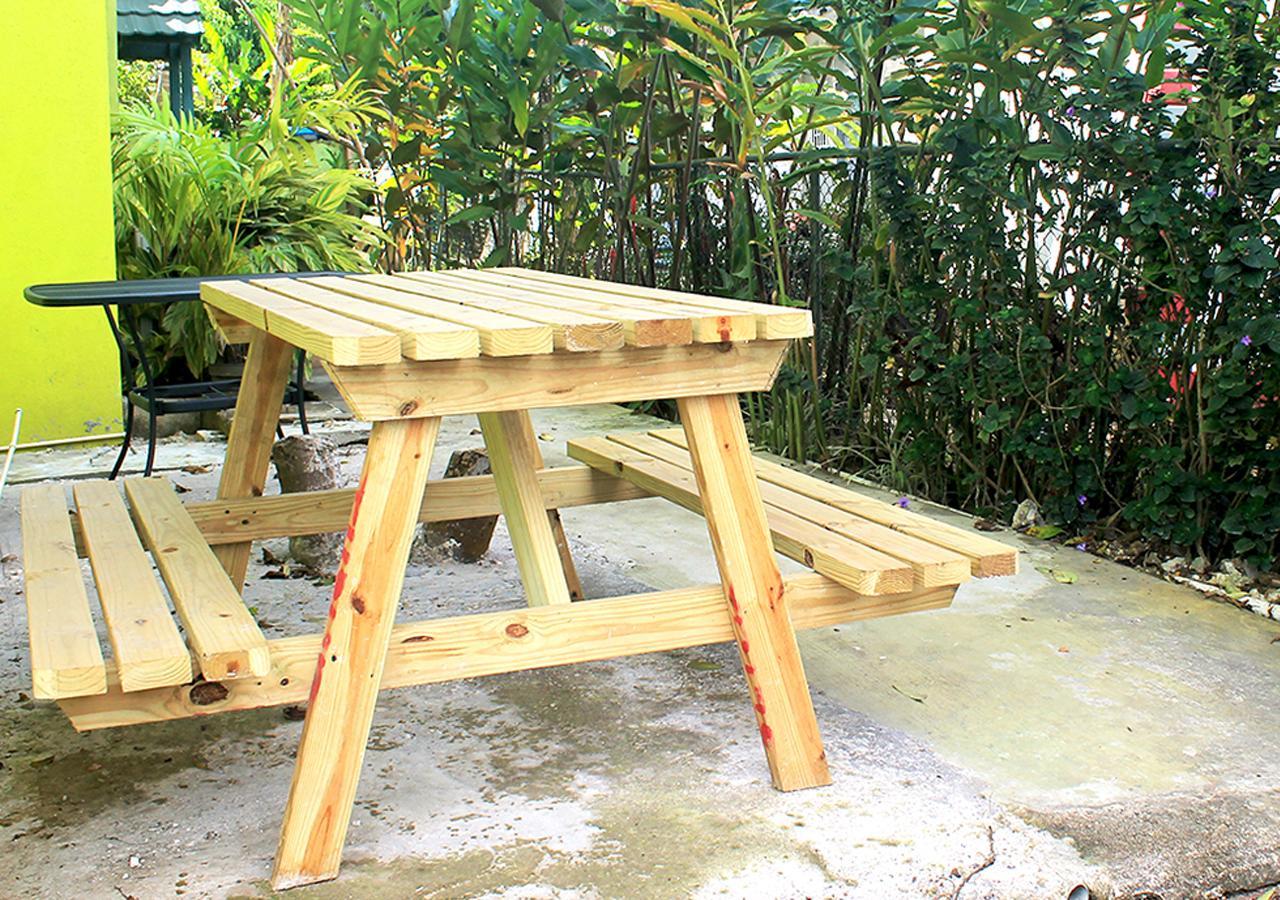 Yaad Hostel Montego Bay Eksteriør bilde
