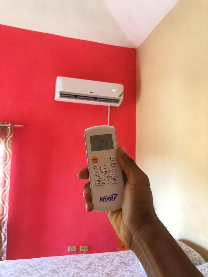 Yaad Hostel Montego Bay Eksteriør bilde